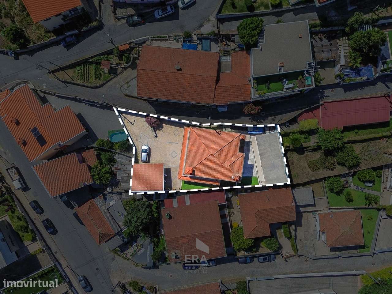 Moradia V3 em Santo Tirso-45