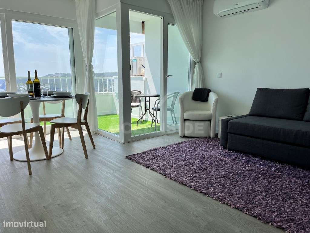 Apartamento T1, Totalmente renovado, com terraço e vista mar - Sesi...-6