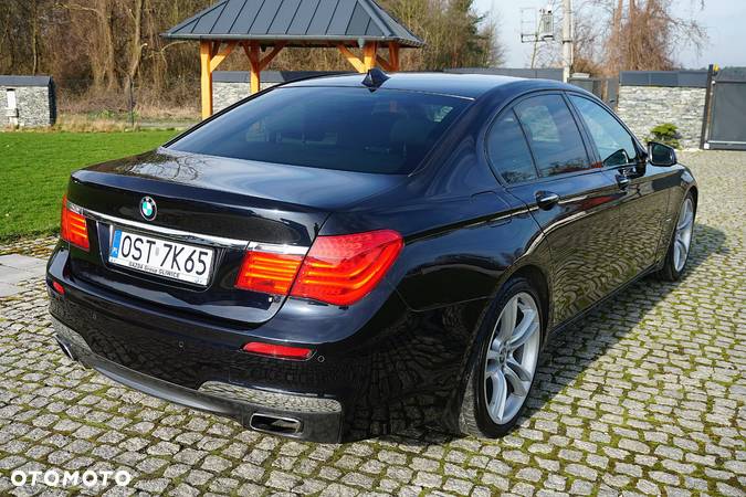 BMW Seria 7 740d - 5