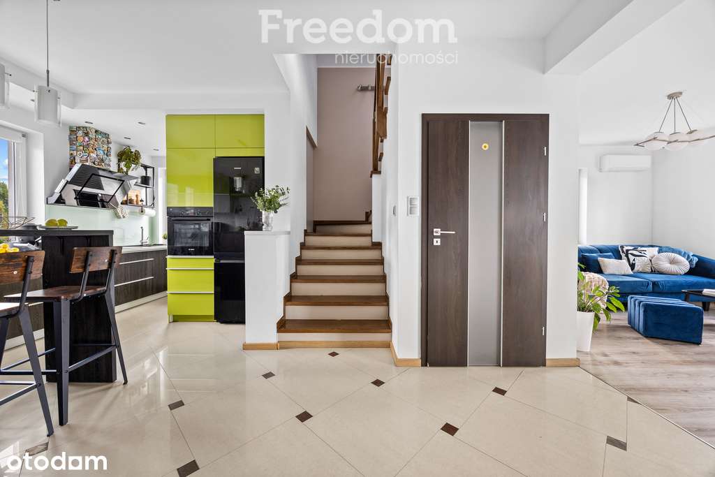 Nowoczesny dom w segmencie, 2 miejsca postojowe - Pełny obrazek: 3/20