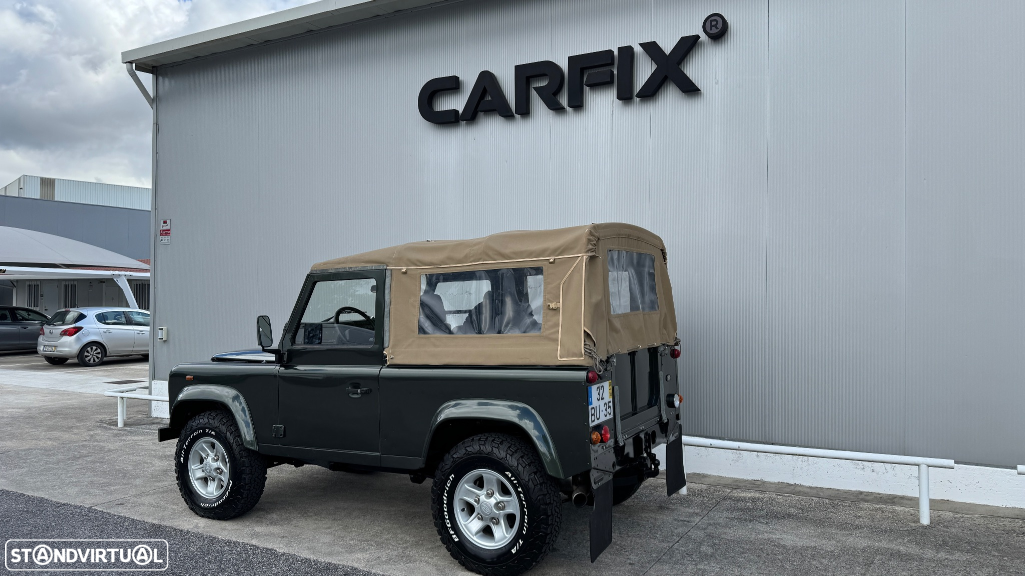 Land Rover Defender 90 SW 2.5 Td5 S - 21