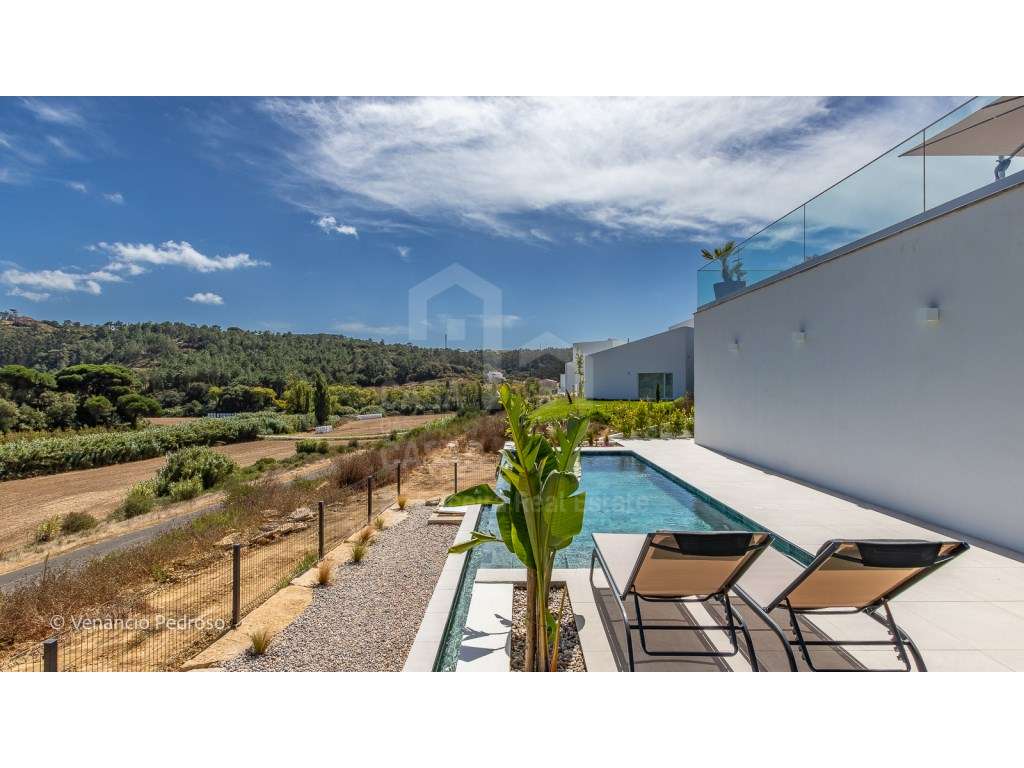 Vende Moradia T4 - Ericeira 3 km, A Casa das Casas-34