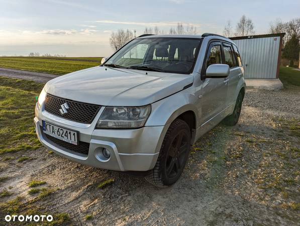 Suzuki Grand Vitara - 2