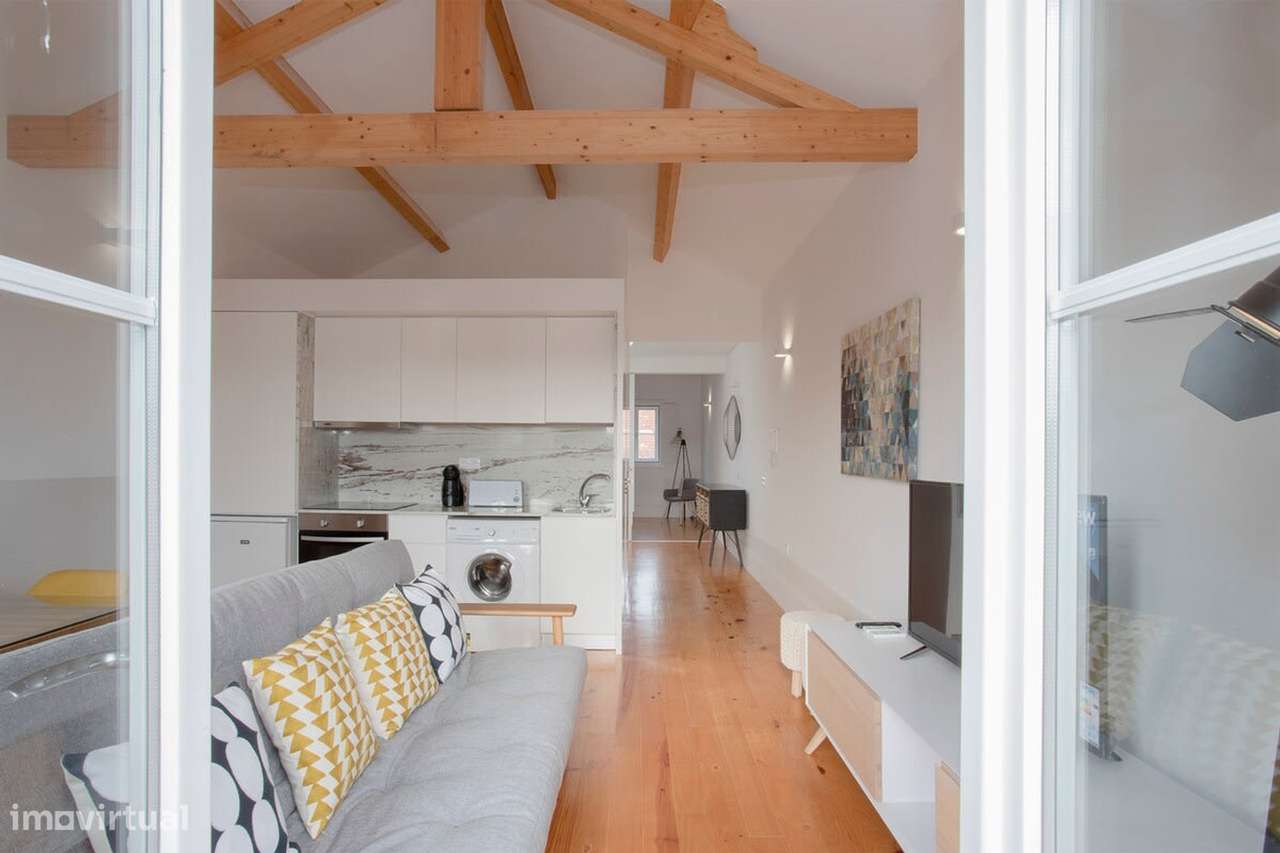 Apartamento Mobilado - União das freguesias de Cedofeita - Grande imagem: 2/23