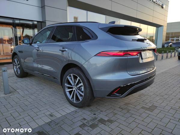 Jaguar F-Pace 2.0 P250 mHEV AWD R-Dynamic SE - 12