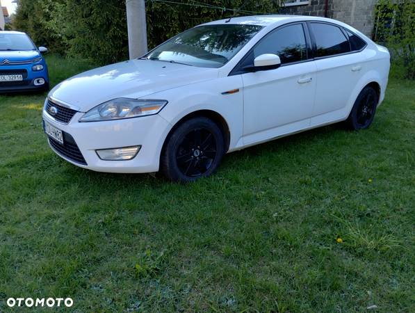 Ford Mondeo 2.0 TDCi Titanium - 14