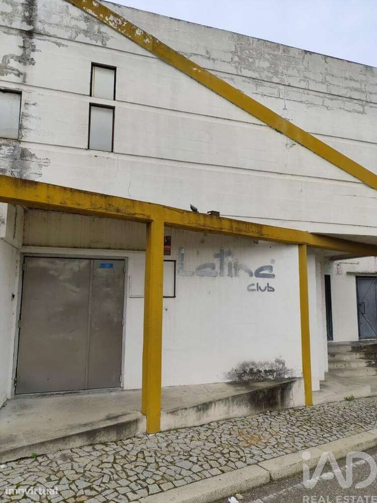 Loja / Estabelecimento Comercial em Mora de 330,00 m2 - Grande imagem: 3/5