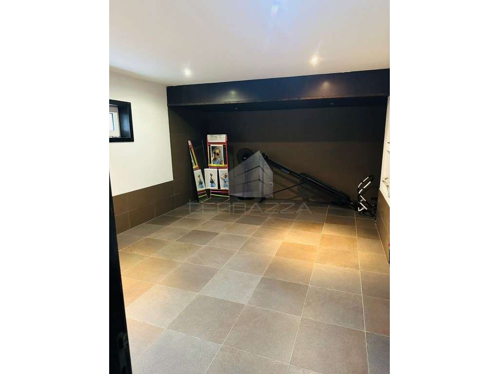 Casa de luxo à entrada da cidade de chaves-8