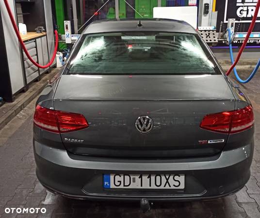 Volkswagen Passat 1.8 TSI BMT Comfortline - 6