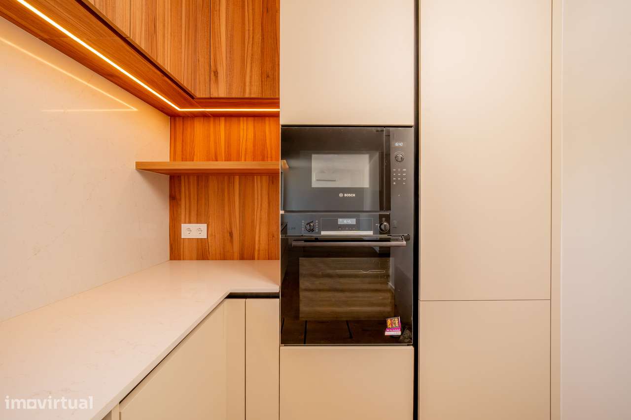 T3 Exclusivo | Design Contemporâneo | prox. à Praia da Areia Branca-13