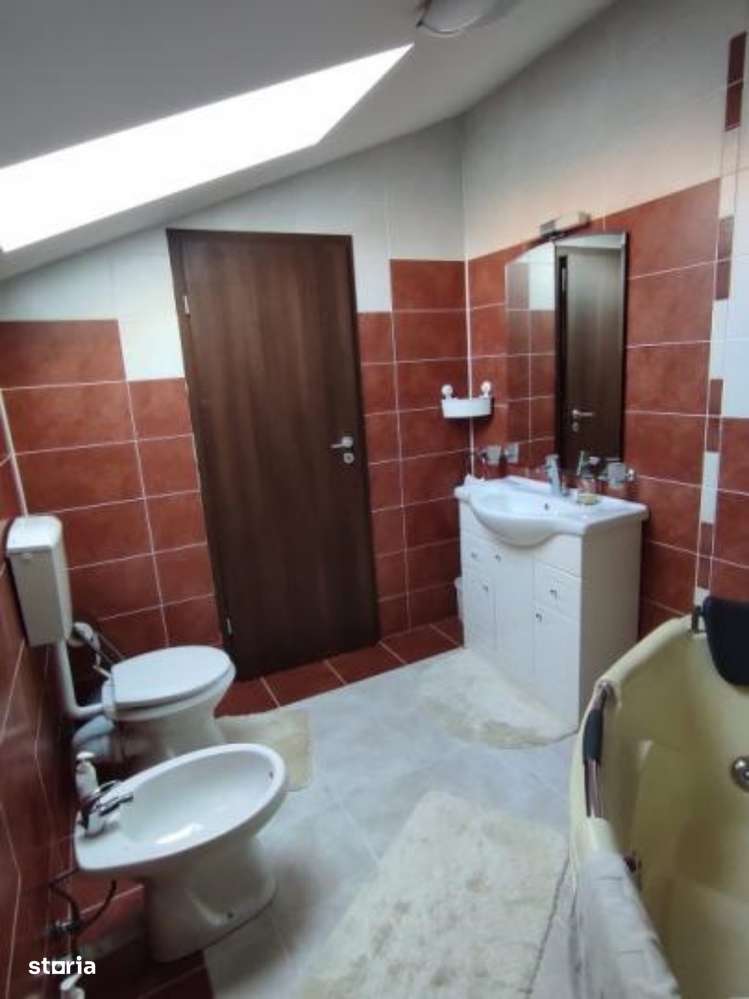 Casa de vanzare – Domnesti, 4 camere-9