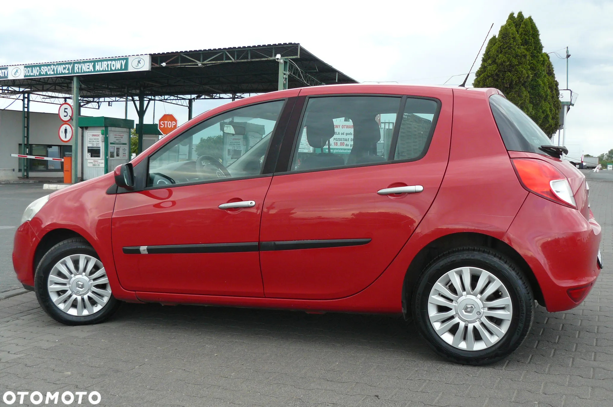 Renault Clio - 8