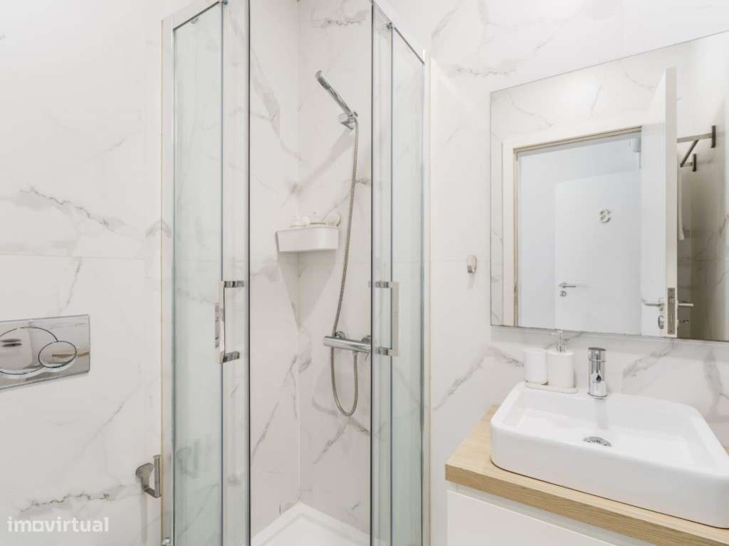 Edifício de rendimento no centro histórico de Braga - Rua de Santo ...-29