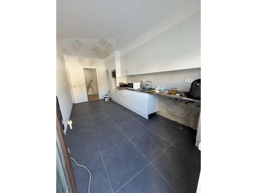 T2 REMODELADO COM TERRAÇO PRIVATIVO 555M2-5