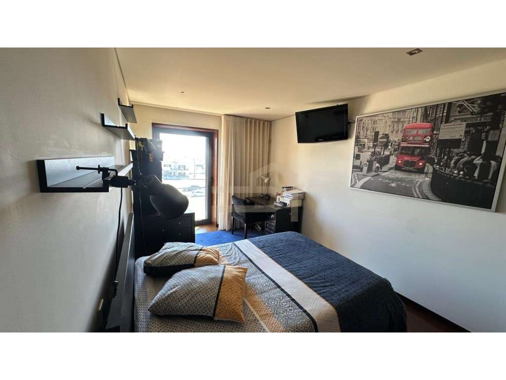 Apartamento T2 Aver-o-Mar-3