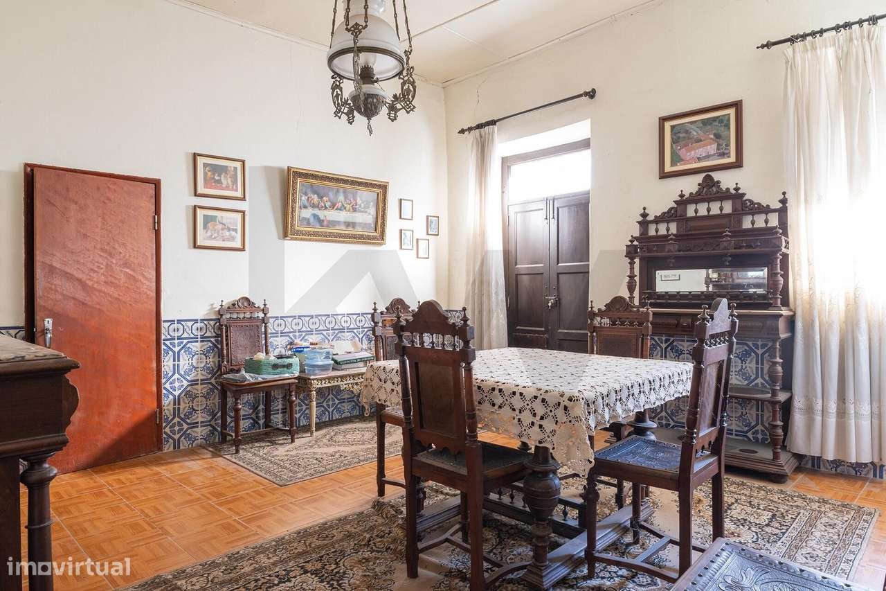 Moradia T10 com Terreno (ÁREA TOTAL 1143m2)  – Arneiro das Milhariças-15