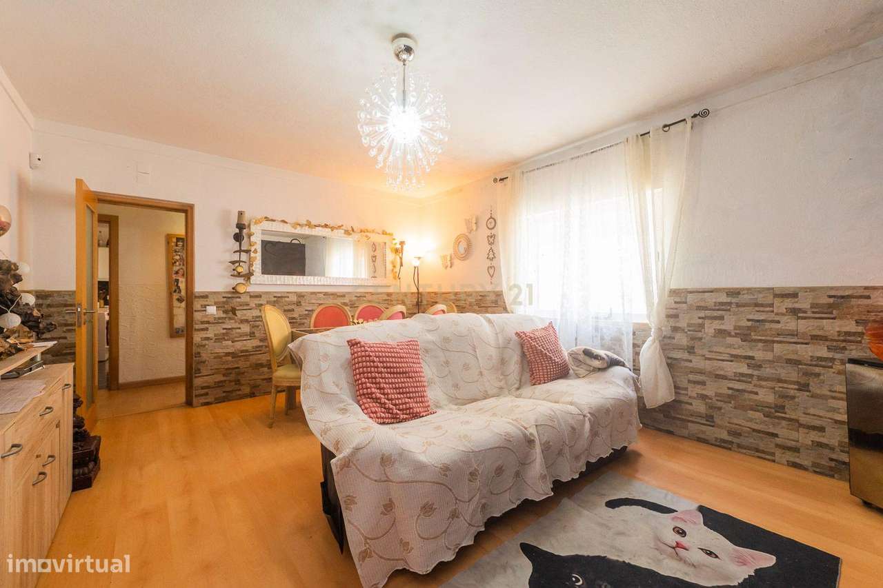 Moradia T3 em São Domingos de Rana-11