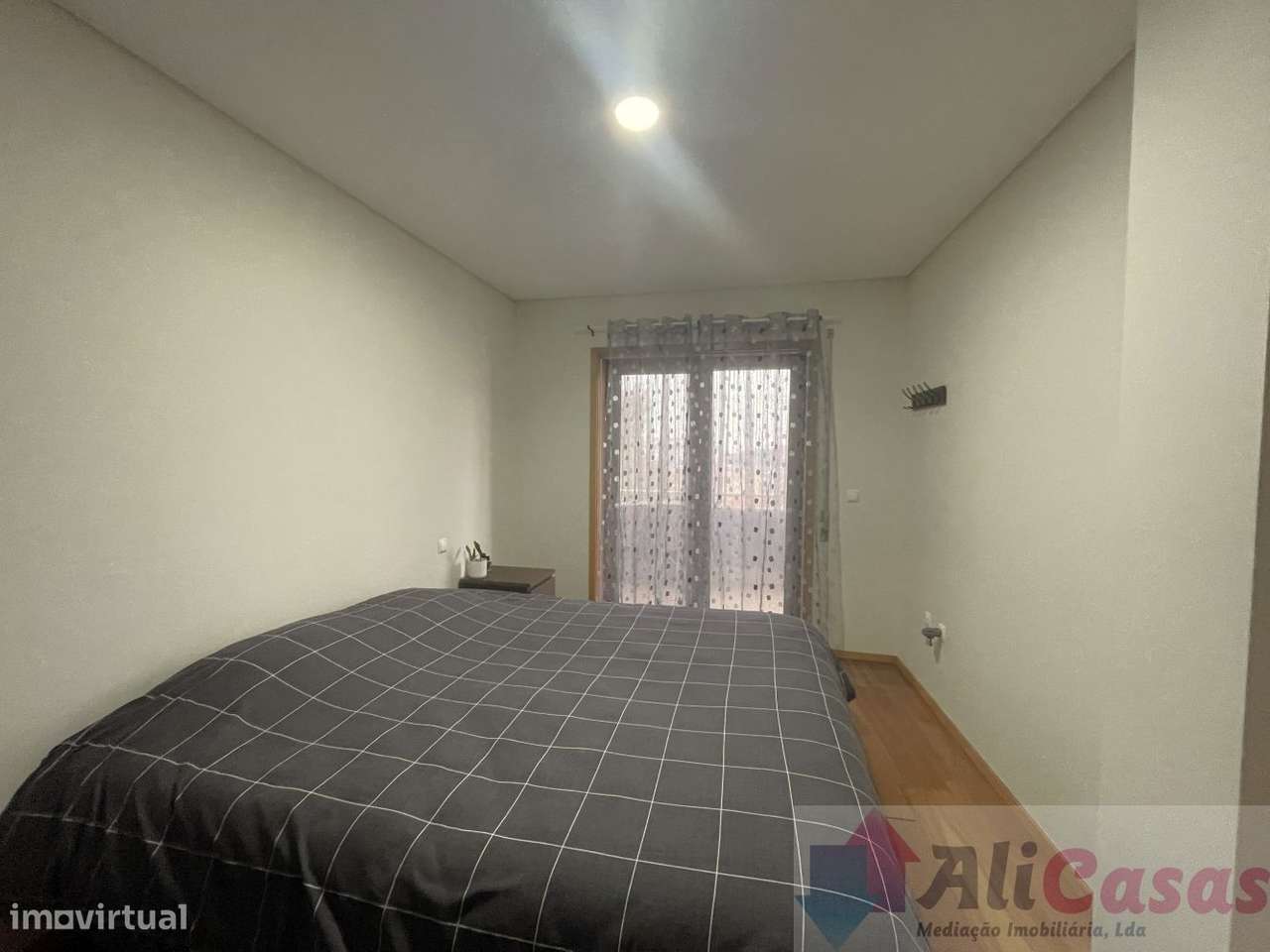 Excelente T3 Último Piso- Lugar de Garagem P/2 carros-25