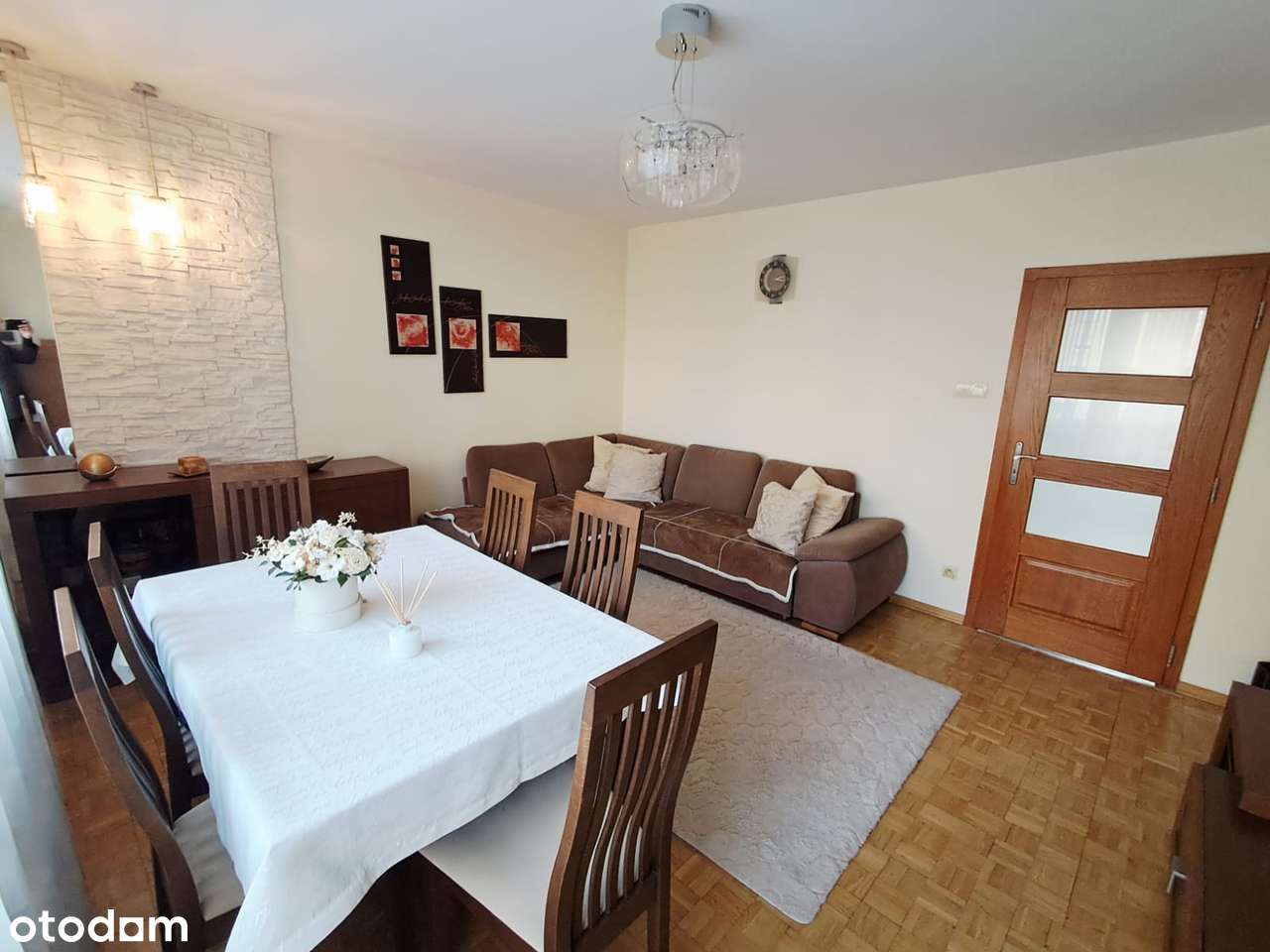 3 pokoje, pow. 66m2, balkon, II piętro, do zamieszkania, os. Dobrzec-2