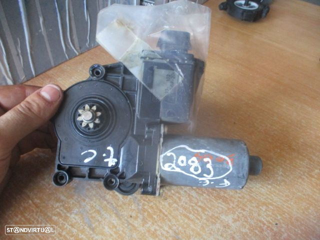 Motor Elevador Vidro 0130821908 TOYOTA COROLLA 1998 1.6I 16V 110CV 5P CINZA FE - 2