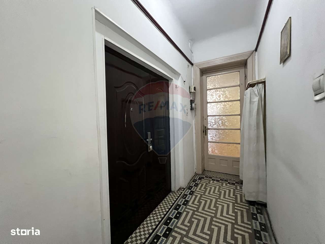 Apartament interbelic cu autenticitate, Avrig 18 - Imagine principală: 4/20