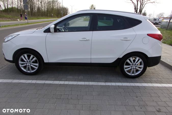 Hyundai ix35 2.0 CRDi Premium 2WD - 4