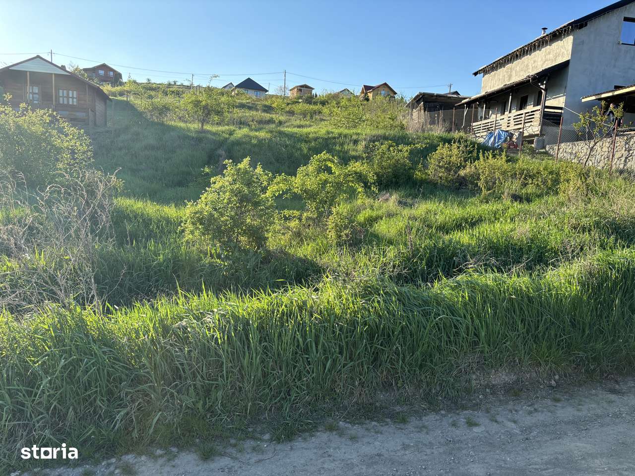 Teren intravilan Campenesti/utilitati - Imagine principală: 2/3