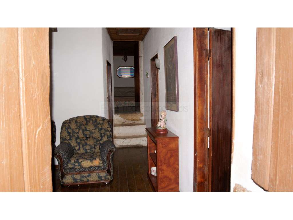 Quinta Tradicional com Elevado Potencial em Braga-26