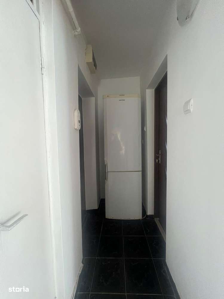 Garsoniera 27mp D-va Nord finisata  31.500eur neg usor - Imagine principală: 4/13