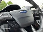 Ford Kuga 1.5 EcoBoost 2x4 Titanium - 32