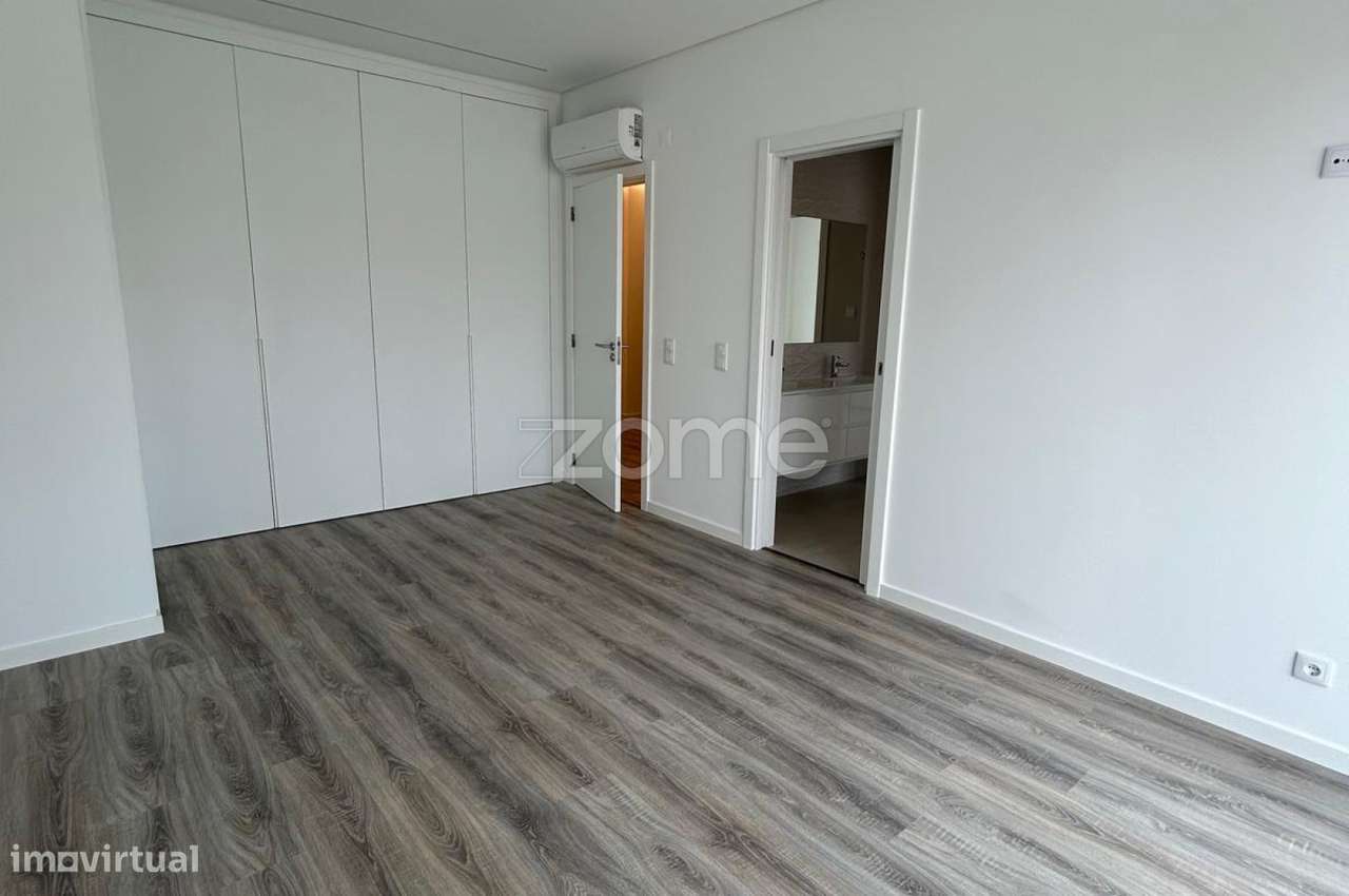 Moradia T4 Térrea em lote de 527m2 - Azeitão-20