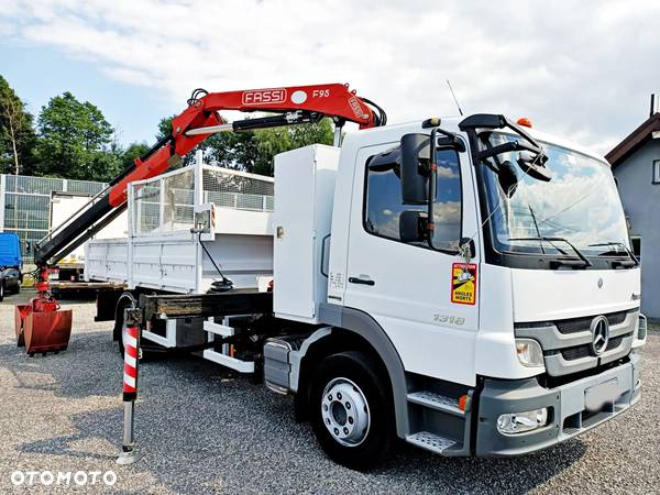 Mercedes-Benz Atego 1318N Wywrotka Żuraw Dżwig HDS Fassi F95 - 2