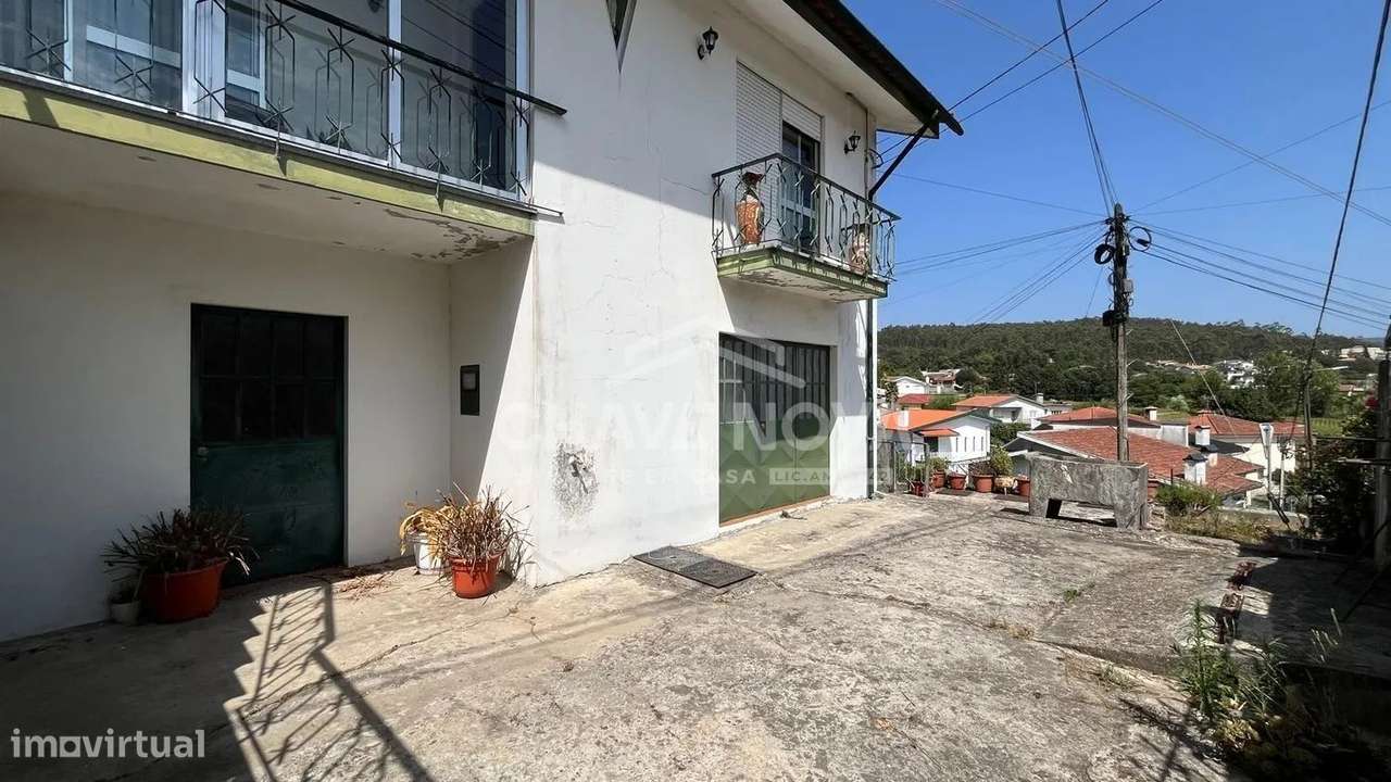 Moradia Isolada de Quatro Frentes em Romariz – Santa Maria da Feira-3