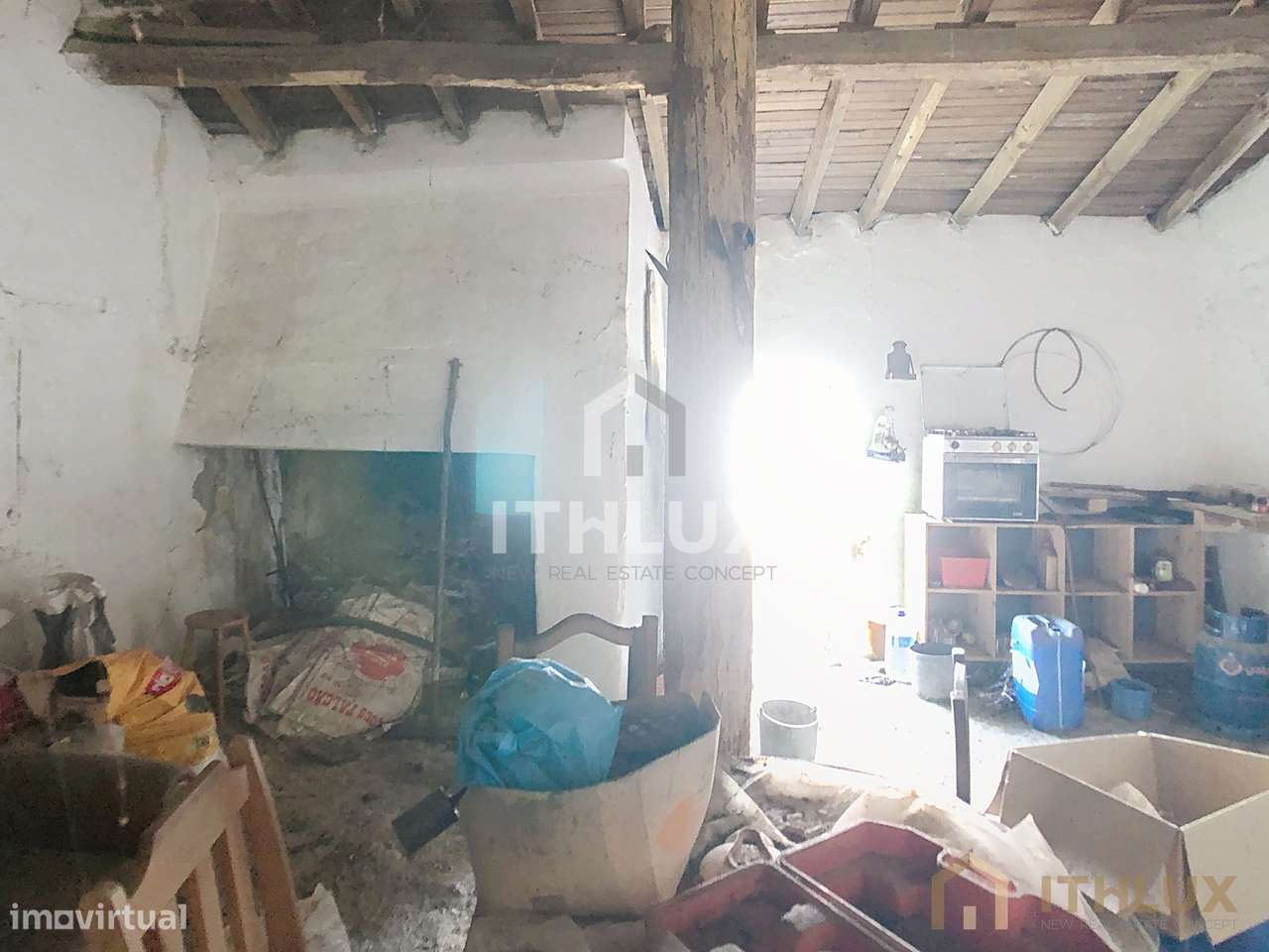 Quintinha com casa para recuperar em São Gregório,  Arraiolos-3