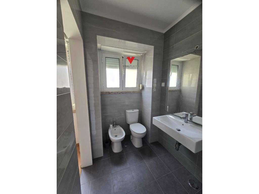 Apartamento T4 na Av Roma - Alvalade-15
