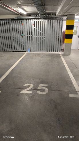 Miejsce parkingowe w parkingu Szeligowska 8