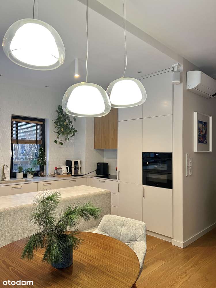 Wyjątkowy dom położony przy parku