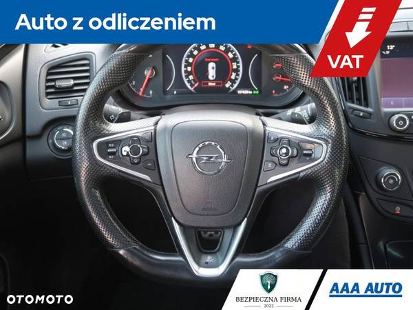 Opel Insignia - 22