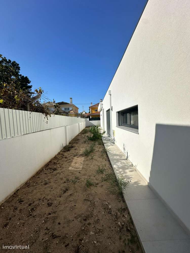 MORADIA T3+1 TERREA - Grande imagem: 5/34