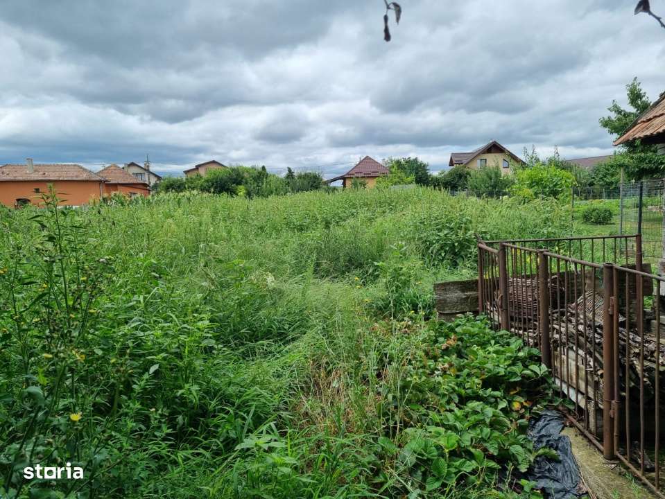 Teren generos 1411 mp cu casa veche si utilitati, zona centrala-7