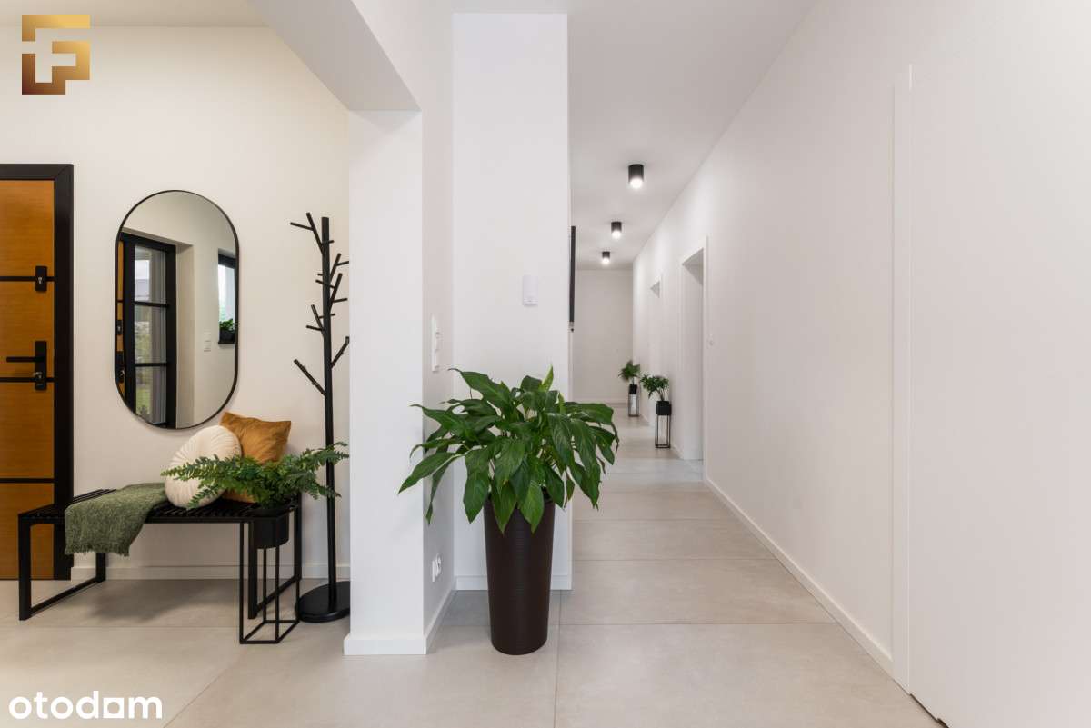 Nowy, wykończony dom blisko lasu z dobrym dojazdem-7