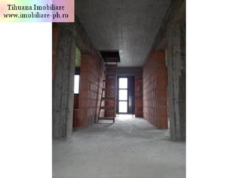 Casa la rosu de vanzare - Lipanesti-12