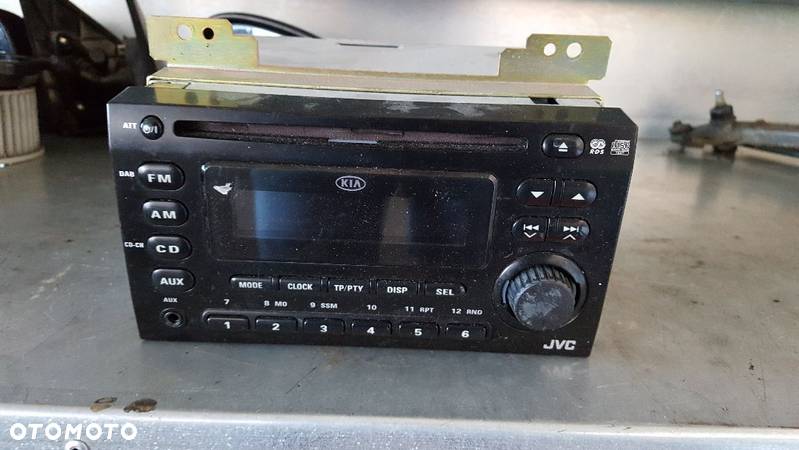 KIA CARNIVAL III 06-  RADIO CD - 1