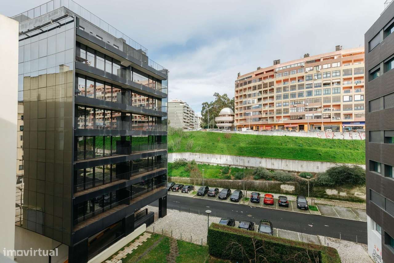 ✨ T3 de Luxo na Urbanização STADIUM | 2 Garagens | Localização Prime e - Grande imagem: 5/40