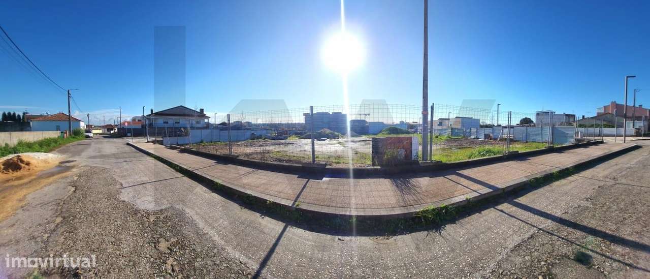 Terreno com projecto aprovado para uma moradia nas Agras do Norte, Ave - Grande imagem: 3/10