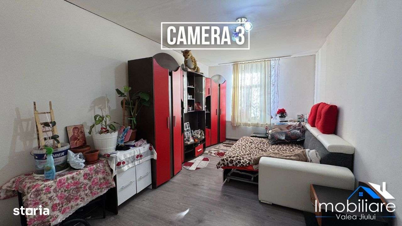 Apartament 3 camere, Vulcan, str. Nicolae Titulescu - Imagine principală: 5/11