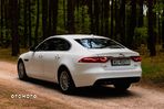 Jaguar XF 2.0 i4D Prestige - 9