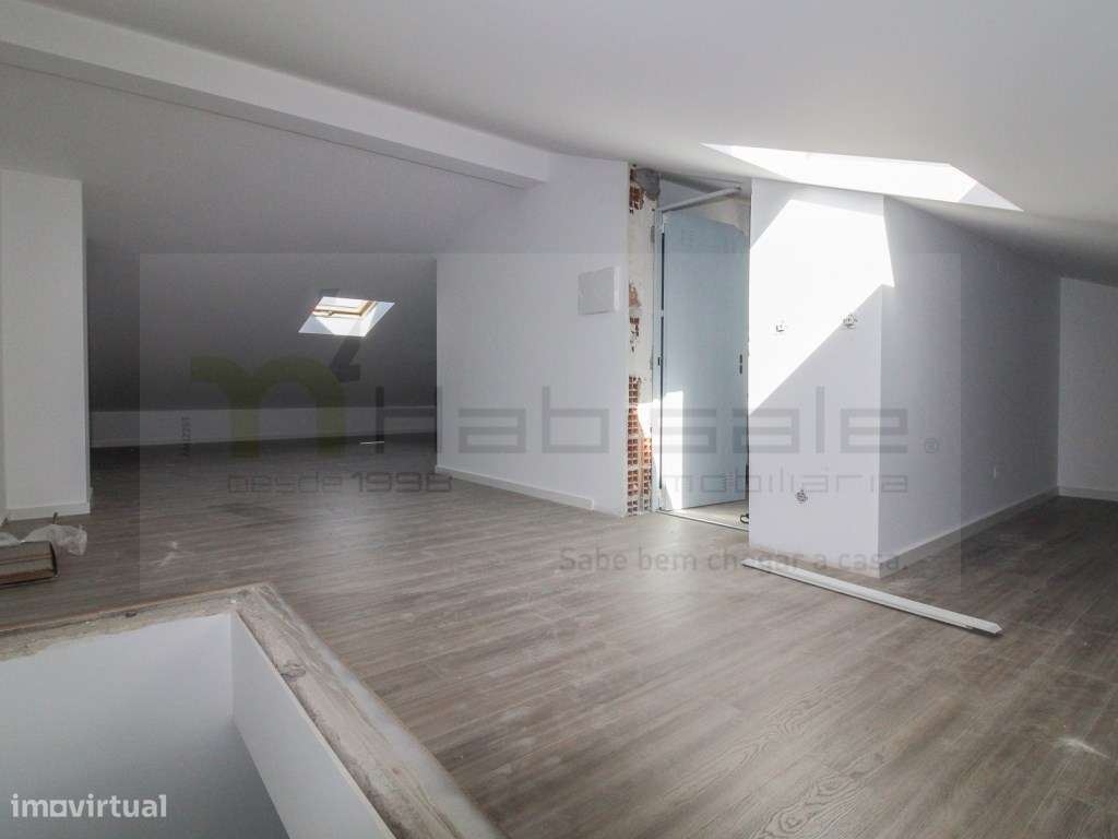 T2+2 Duplex com estacionamento a 2 minutos da A33 - Grande imagem: 4/23