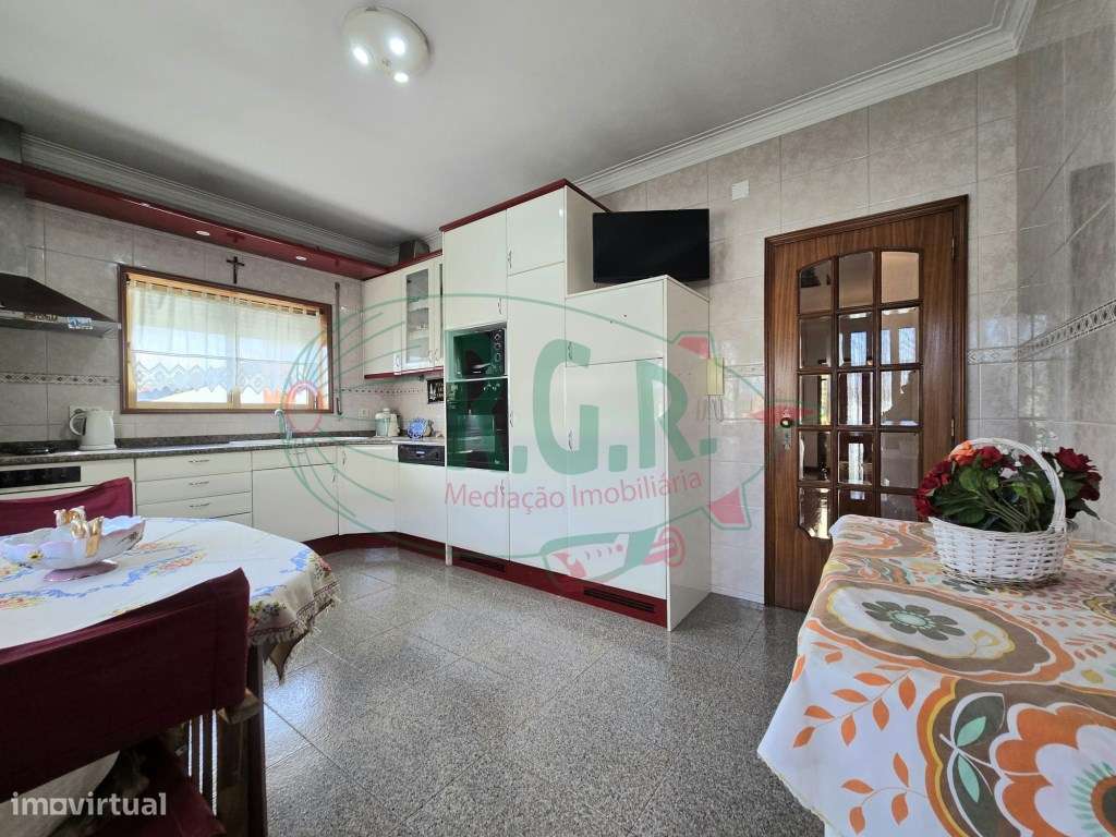 MORADIA T3 | 4 FRENTES | SÃO COSME-13