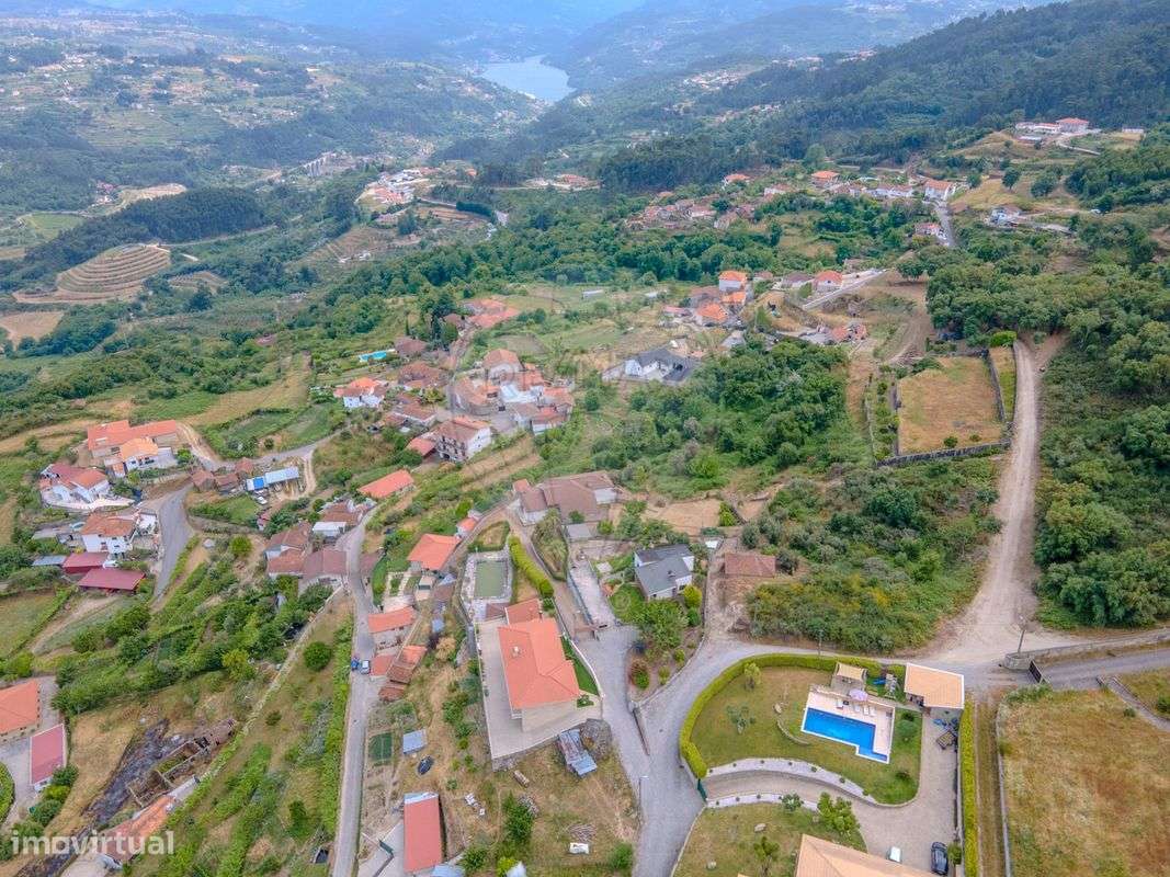 Moradia T2 para venda - Grande imagem: 4/37